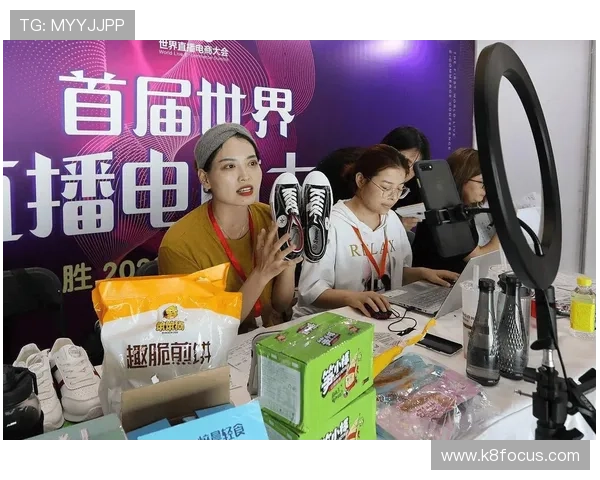 官方真人视讯app下载平台提供丰富多样的真人直播游戏选择